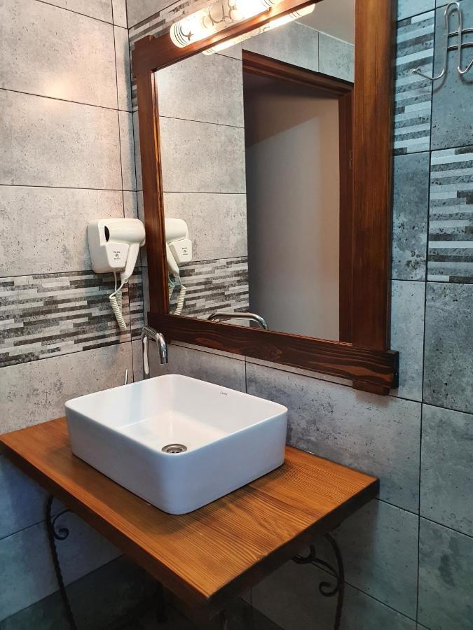 Rooms Poienita Slănic-Moldova Exteriér fotografie