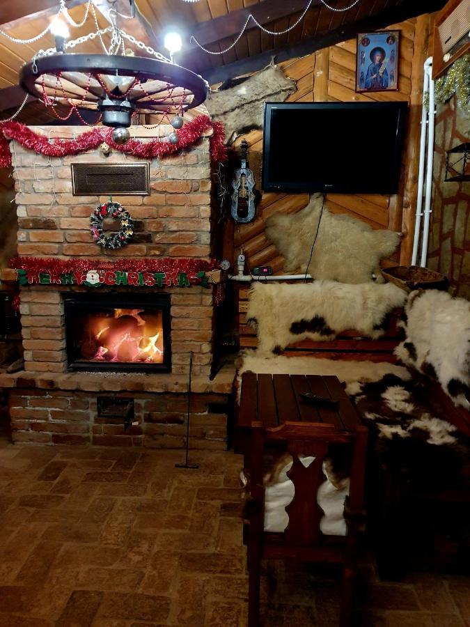 Rooms Poienita Slănic-Moldova Exteriér fotografie